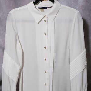 Tommy Hilfiger Women’s White Button-Down Blouse – Size Small